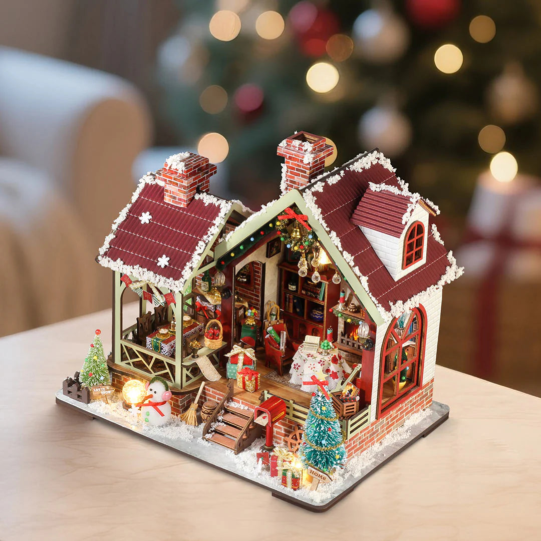 Warm Christmas Lodge DIY Miniature House