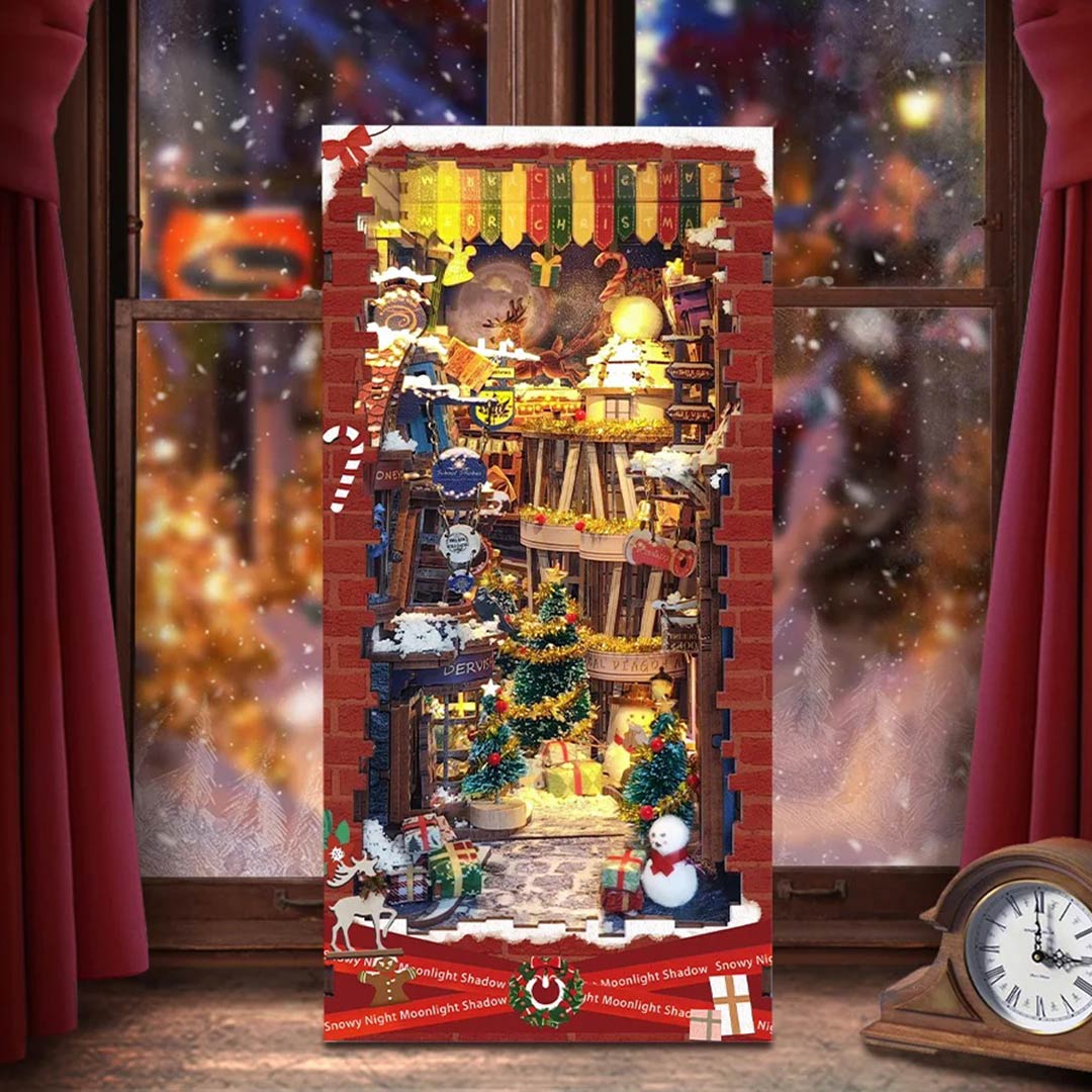 Merry Christmas DIY Book Nook Shelf