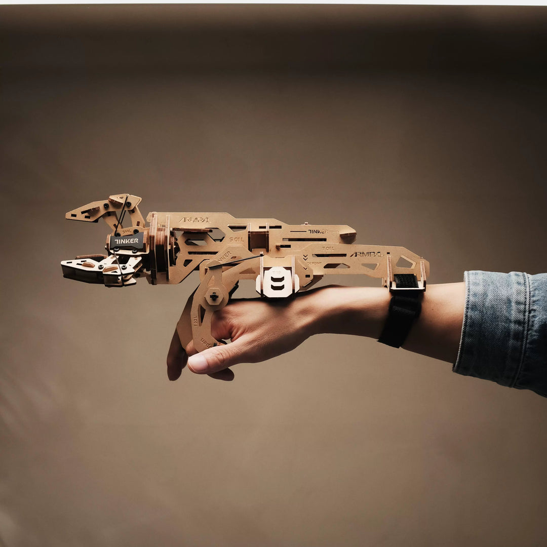 Mechanical Claw 3D Wooden Puzzle