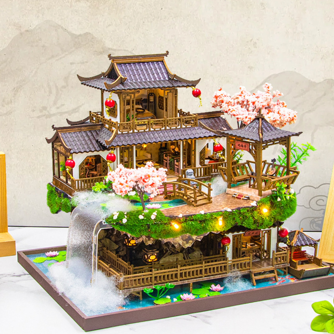 Penthouse Courtyard DIY Miniature House