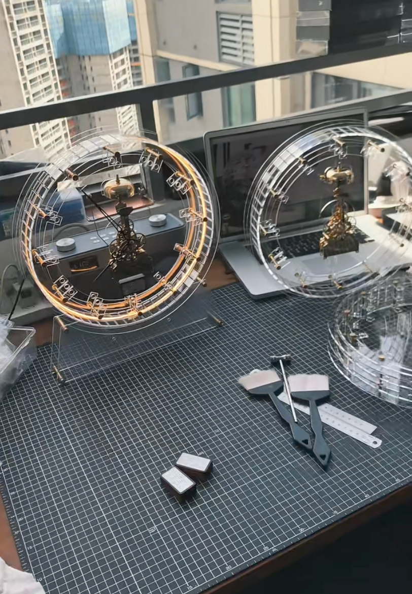 Acrylic Metal Mechanical Light Clock