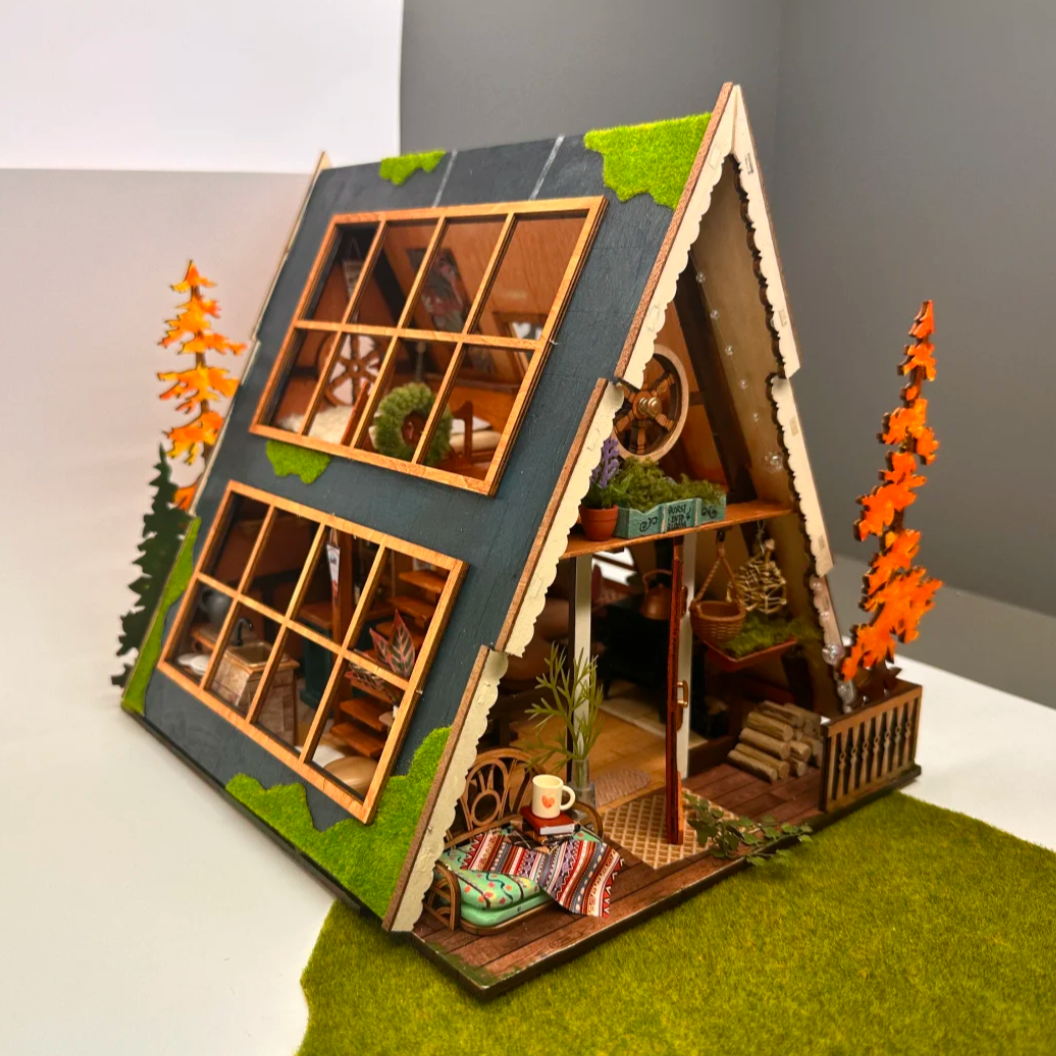 Triangle Cabin Miniature House