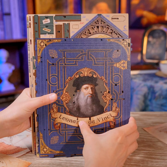 Da Vinci’s Fantasy Book Nook