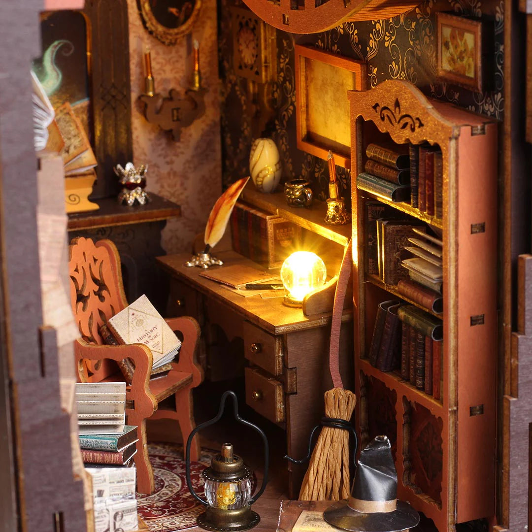 Magic Library Wooden Book Nook