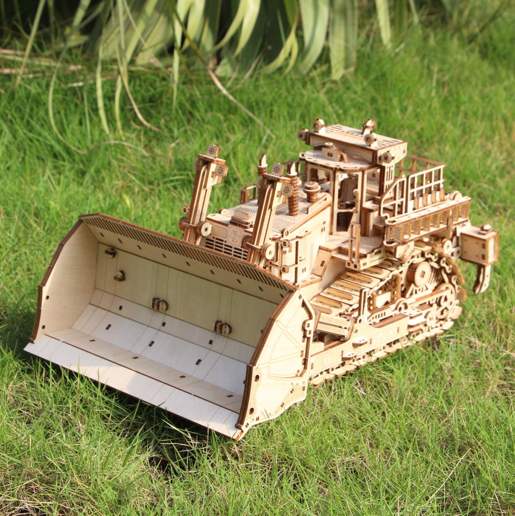 Heavy-duty Bulldozer 3D Wooden Puzzle