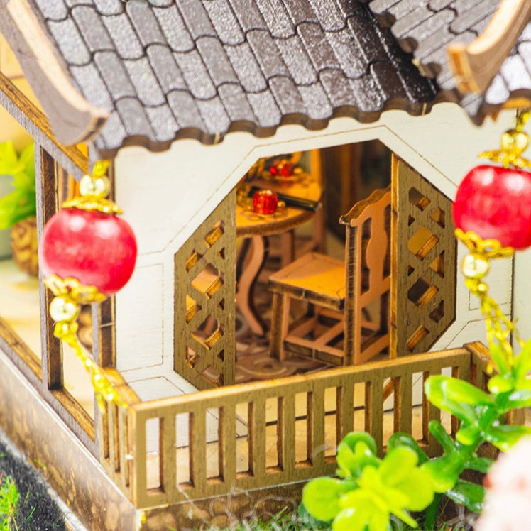 Penthouse Courtyard DIY Miniature House