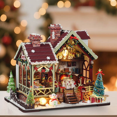 Warm Christmas Lodge DIY Miniature House