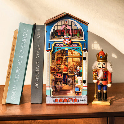 Treasure Toy Shop DIY Book Nook