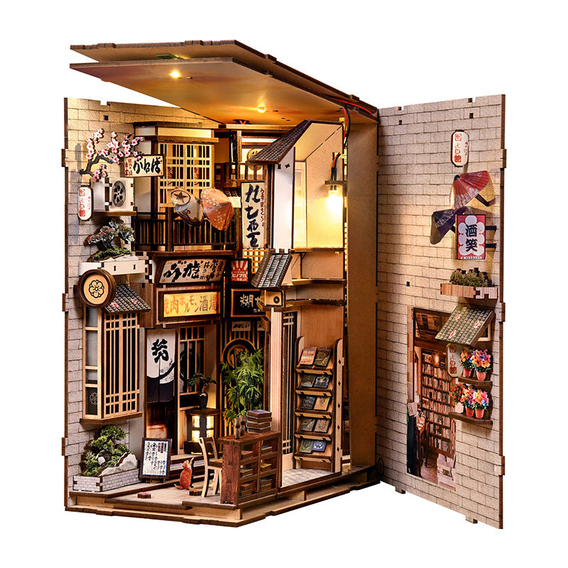The Alley Waiting for the Cat Book Nook