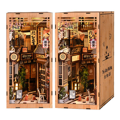 The Alley Waiting for the Cat Book Nook