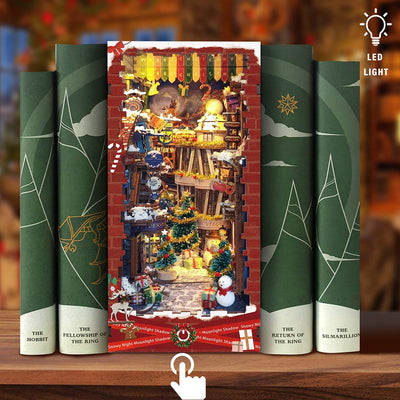 Merry Christmas DIY Book Nook Shelf