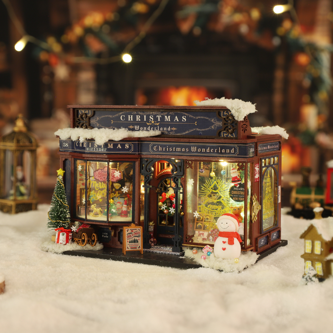 Christmas Wonderland DIY Miniature Dollhouse Kit