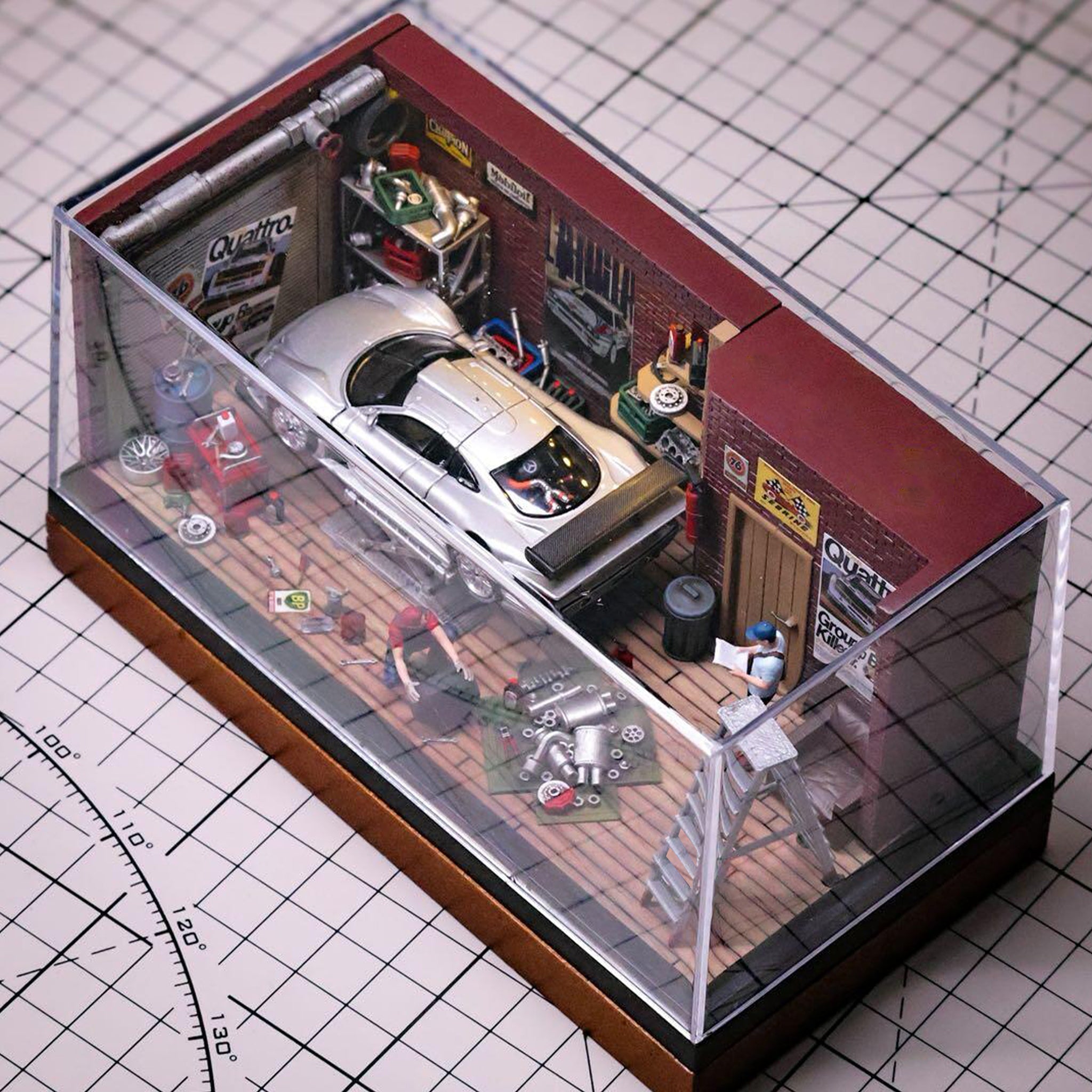 Repair Garage DIY Miniature Model