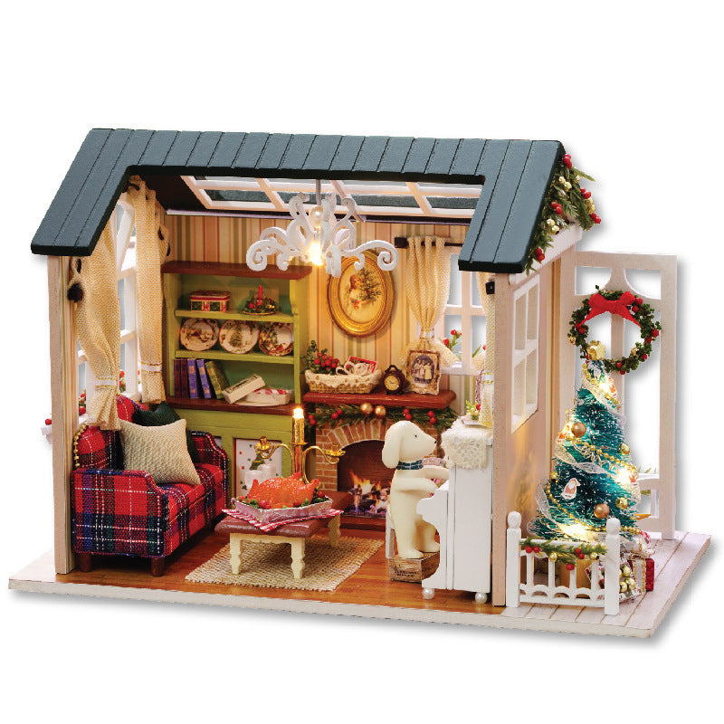 Holiday Memories Miniature House