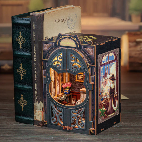 Count Cat's Study Book Nook