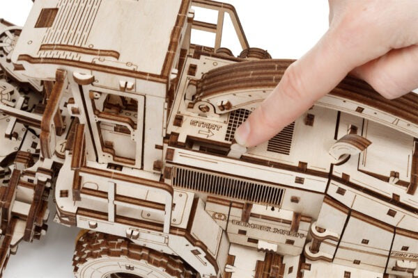 Harvester Forage 3D Wooden Puzzle