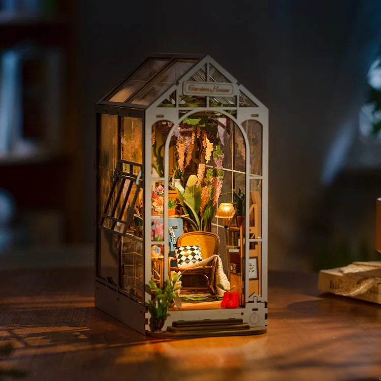 Holiday Garden House DIY Book Nook