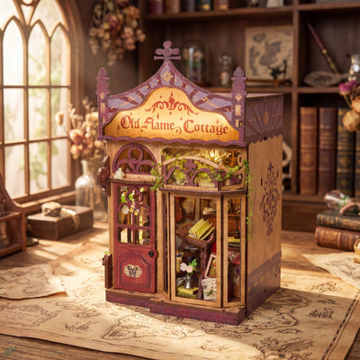 Old Flame Cottage DIY Book Nook