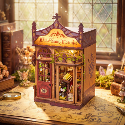 Old Flame Cottage DIY Book Nook