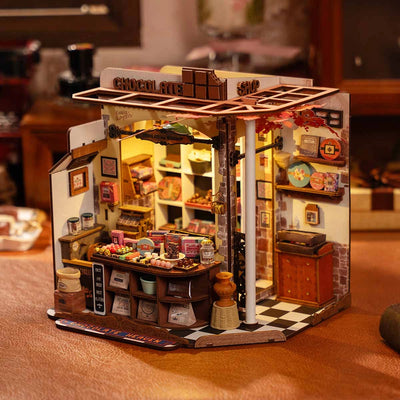 Henry's Chocolate DIY Miniature House
