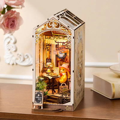 Holiday Cafe DIY Book Nook