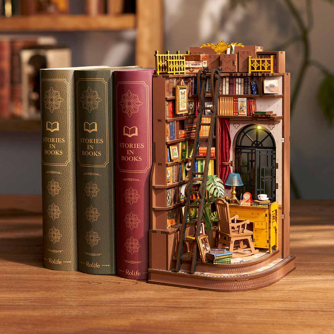 Silent Corner Study DIY Book Nook