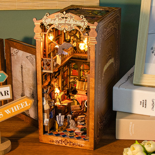 Magic Library DIY Book Nook