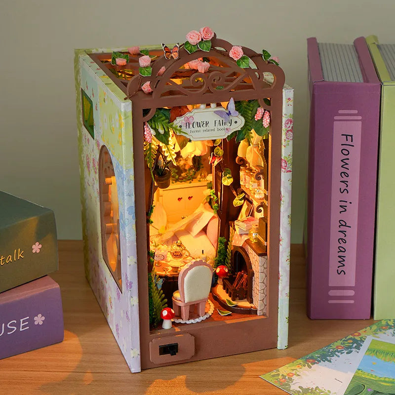 The Forest Cottage DIY Book Nook