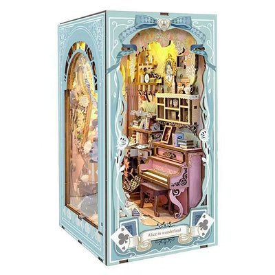 Alice’s Camellia Diary Boook Nook