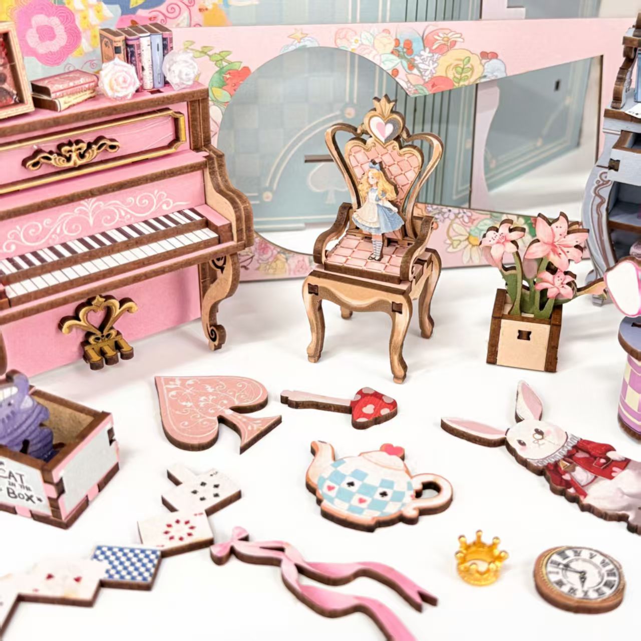 Alice’s Camellia Diary Boook Nook