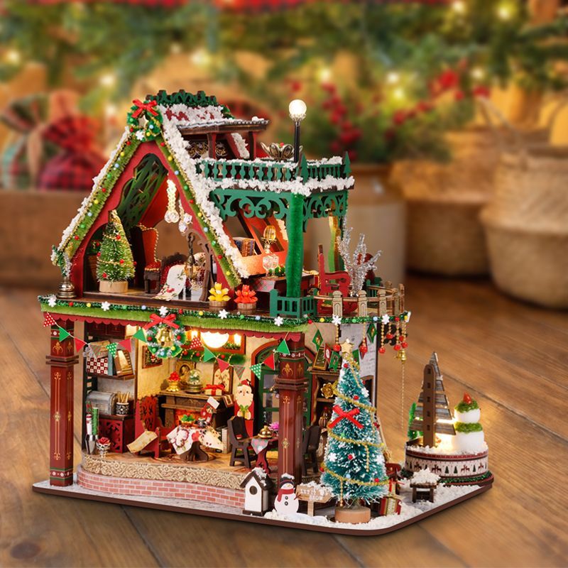 Snowy Christmas Lodge DIY Miniature House